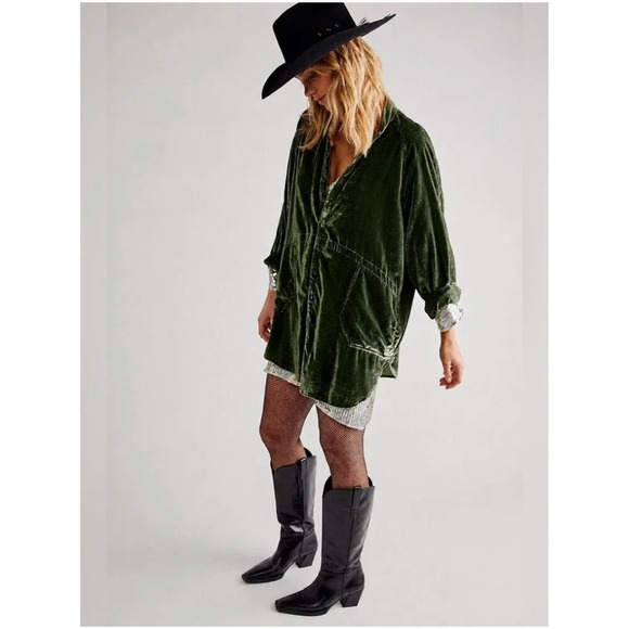 NATURAL LIFE Tops - Natural Life Green Velvet Button Down Shirt XL Forest Boho Lagenlook Whimsigoth